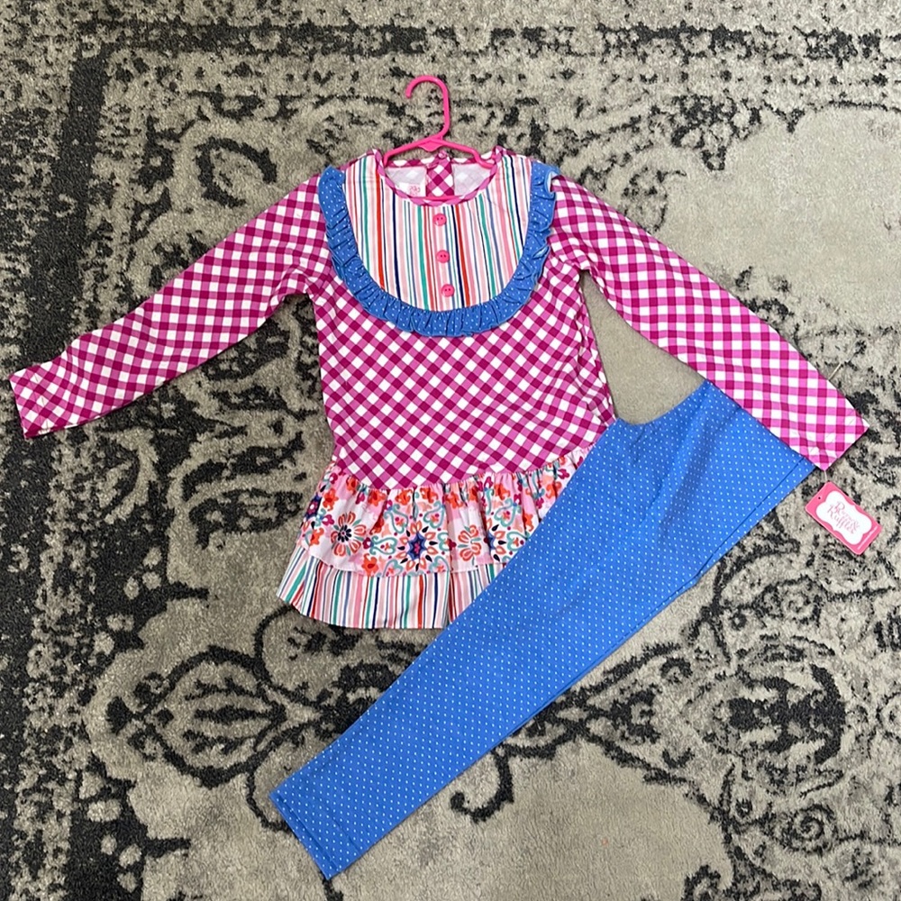 Ric Rac Ruffles shirt and pants set - NEW with tags, size 7